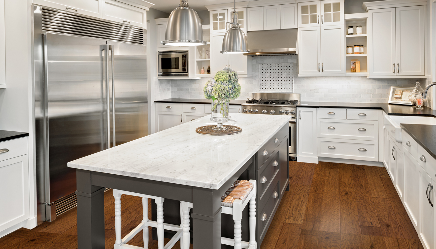 NATIONAL-FLOORING-PRODUCTS-WOOD-AND-LAMINATE-FLOORING-383 HS-E Hickory Kitchen Scene